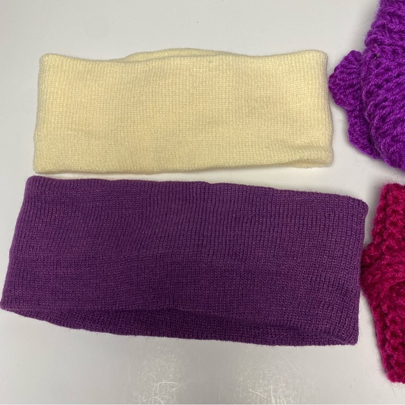 Women’s knitted flower design headbands - Picture 6 of 6